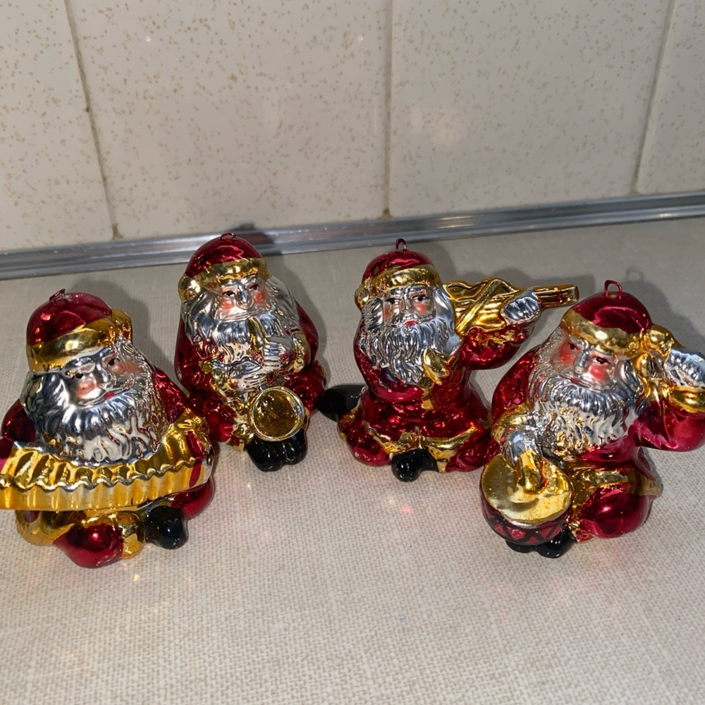 Vintage Metallic Ceramic Music Theme Santa Claus  Christmas Ornaments Set‎ Of 4